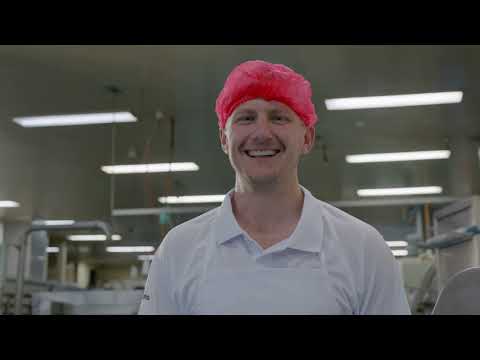 Meet the team at Earlyrise Baking Company