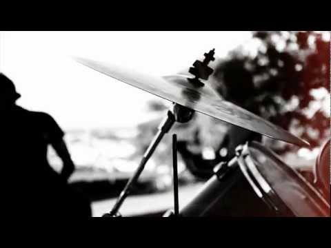 Irnis - Nedívej se z5 (oficiální videoklip)