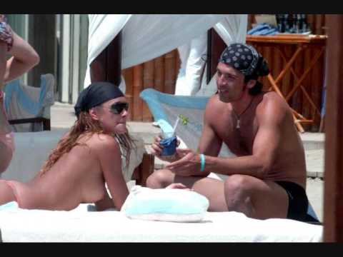 download lagu mp3 mp4 Buffon Alena, download lagu Buffon Alena gratis, unduh video klip Buffon Alena