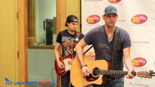 'Light It Up' - David Ray | Live in the Lobby