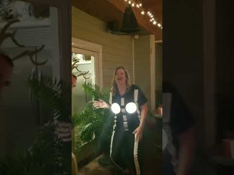 download lagu mp3 mp4 Dear In The Headlights Costume, download mp3 Dear In The Headlights Costume free downloadn, video klip Dear In The Headlights Costume