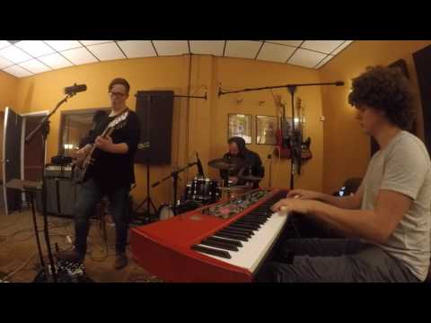 Use Me - Lamont Landers (Bill Withers Cover)