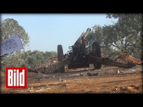 Nazi-Kanone : Syrische Rebellen feuern mit Feldhaubitze gegen Diktator Assad