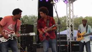 The Jarekus Singleton Band with Selwyn Birchwood - "I Refuse to Lose"