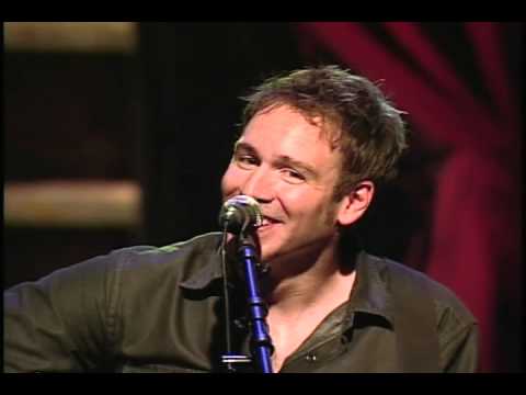 Stephen Lynch - El Rey - Superhero