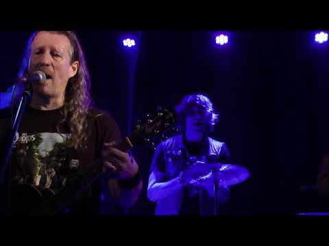 Stará škola - Stará škola JINAK - sestřih Teplice, Hvjezda