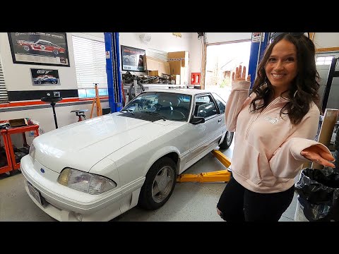 BUILDING my FOX BODY 5.0 into a TRACK CAR!