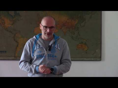 Centar za integrativni razvoj - Tomislav Senečić - Kriticizam