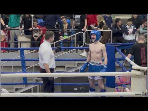 Братчанка Екатерина Гребенюк завоевала золото Чемпионата и Первенства по кикбоксингу