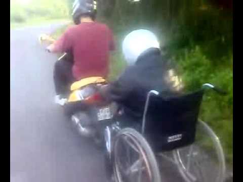 Holowanie inwalidy-takie rzeczy tylko w Polsce 
