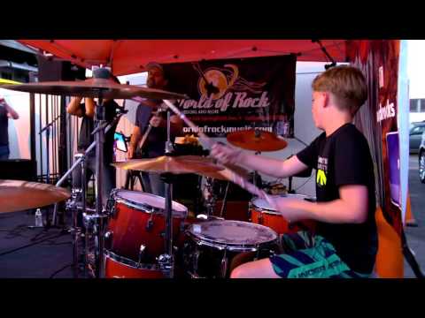 Thumbnail for GAVIN McG ON DRUMS (SPRINGSTEEN AND FOO FIGHTERS) by Foo Fighters, Live (band)