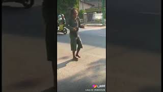 Download lagu Orang gila joget asik mp3