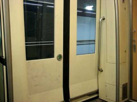 Metro Rotterdam (shy version)