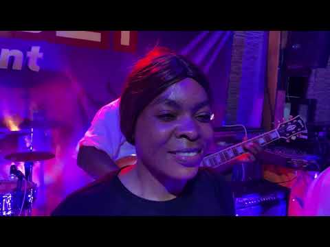 Town Classic Band - Mnafiki Live