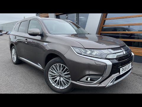 Mitsubishi Outlander 2.4h TwinMotor 13.8kWh 4h CVT 4WD Euro 6 (s/s) 5dr