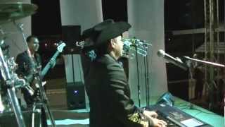 Banda ARKANGEL R-15 -- La 4x4 -- en vivo en Zacualpan Nay.2013..