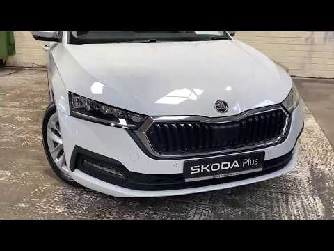 Skoda Octavia Ambition 1.0TSI 110bhp MHEV DSG - Image 2