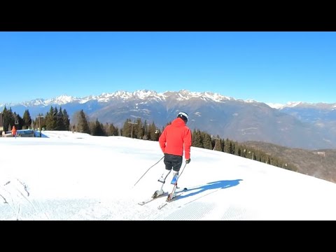Skiing on The Puncera training slope Aprica 🇮🇹