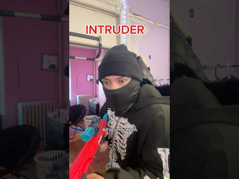 Das mittlere Kind und sein Kumpel retten den Tag😱🤣#funnyshorts #comedy #shorts