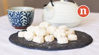 Coconut Cream Cookies | Kuih Bangkit | Tapioca Cookies  [Nyonya Cooking]