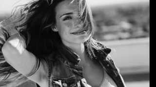 ANTI GRAVITY - MC Mario feat Kirsten Collins