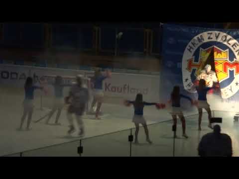 HKM Zvolen vs. HK Dukla Trenčín - nástup domácich na ľad (07/01/2018)