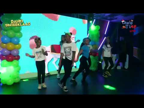 Chaz Dancers - De Pieten hype