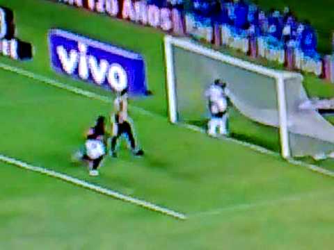 gabriel o pensador narração do gol de pênalti de léo moura