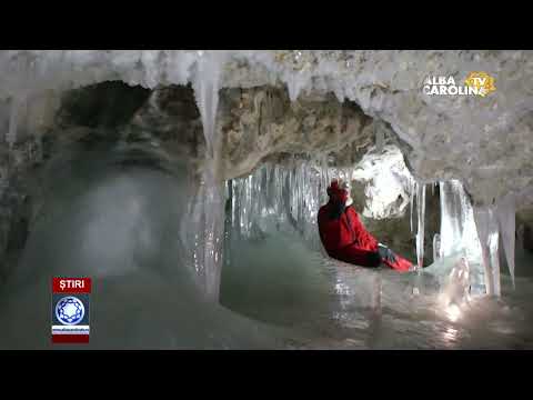 Ghețarul Scărișoara... merită văzut!