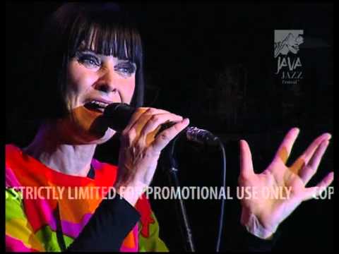 Swing Out Sister "Breakout" Live at Java Jazz Festival 2009