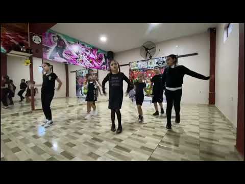 Studio Of Dance Éxitos - Merlina - Peques