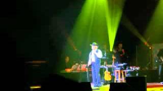 Engelbert Humperdinck - We Dance the Night Away