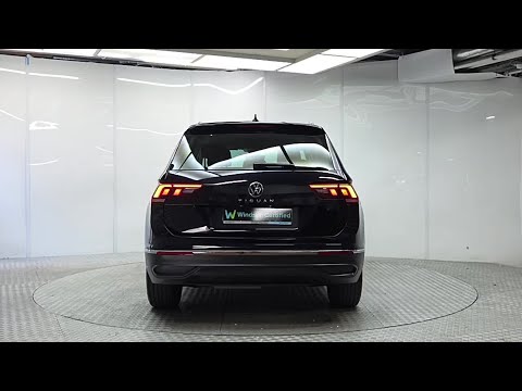 Volkswagen Tiguan 2.0 TDI 122HP Life Manual - Image 2