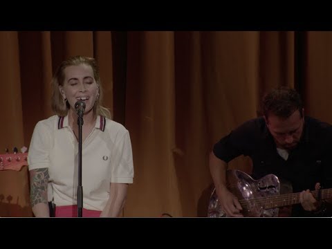 Videoclip de Ik Mis Je — Anouk