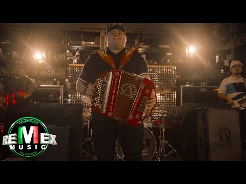 Oscar Ayala y Su Sangre Brava - Si Veo A Tú Mamá (Video Oficial)