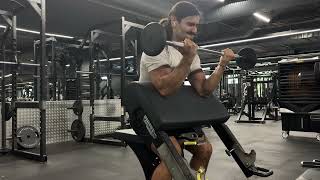 Preacher Curl