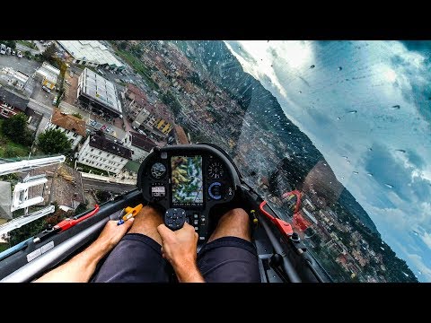 Spectacular Glider Touchdown in Rain | 15 m LS8-e neo | Pavullo 🇮🇹