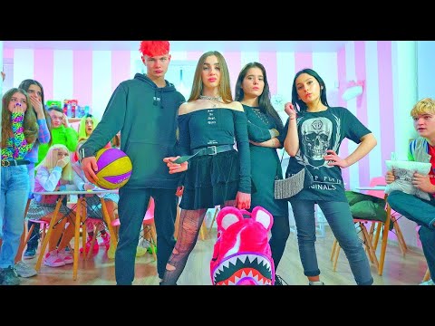 ȘCOALA DE MAJORETE A LUI BUNNY A DISPĂRUT! Diana rebelă schimbă totul!