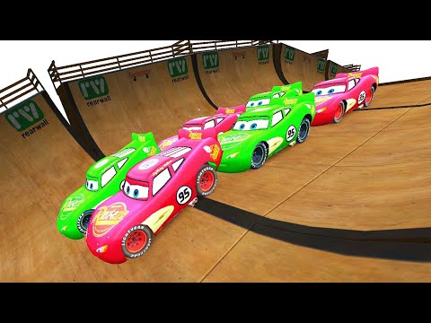 Red And Green McQueens Mega Ramp Jump Testing - Who Can Land To Garden