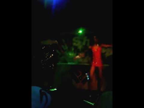 Show Buga Brasil e Hallana