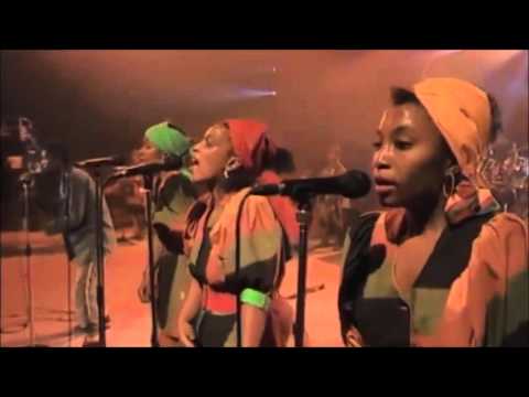Lucky Dube - Slave - LIVE