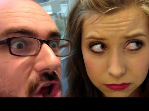 ドンって何？ (WHAT'S A DONG?)