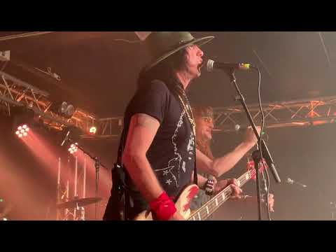 Pelle Miljoona Oy: Koska sydän sanoi niin