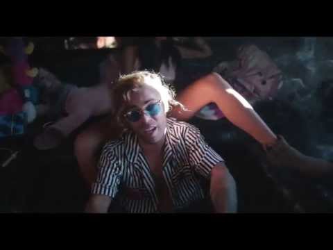 Mod Sun - Pound On The Way (Official Video)