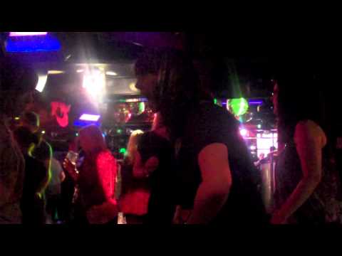 The Cougars do... the shuffle!