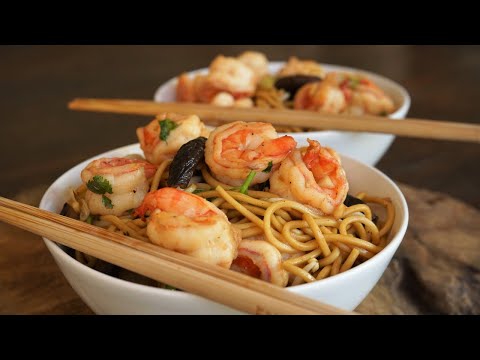 Shrimp Stir-Fried Noodles