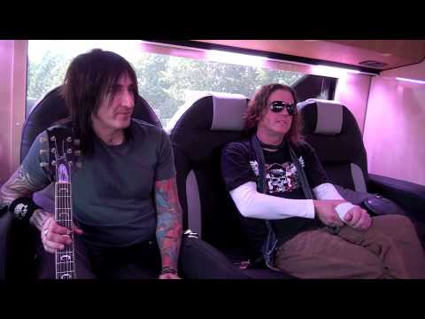 INTERVIEW WITH THE DEAD DAISIES ( RICHARD FORTUS & DIZZY REED ) BY ROCKNLIVE PROD
