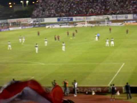 penalti de las chivas y el CoOoOooOl.....!!!!