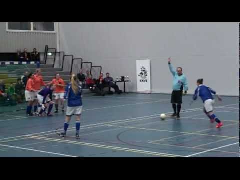Film KNVB zaalvoetbalfinales van VIOD MC1 en MB1