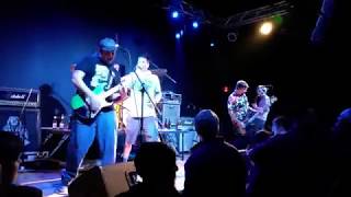 Guttermouth She&#39;s Got The Look @ Brauer House Live! Lombard, IL 12/08/2017